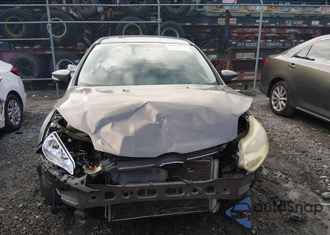 2014 Ford Focus Se из США, поврежденный, VIN 1FADP3K2XEL172836